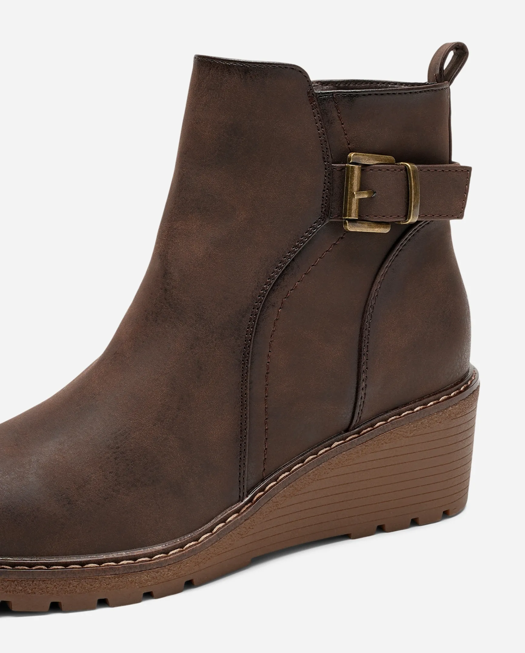 CLOU, Boots med spänne