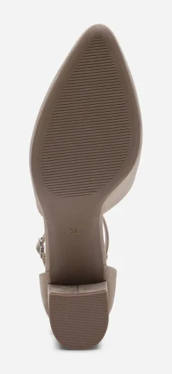 CLOU, Pumps