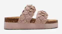 CLOU, Sandaler
