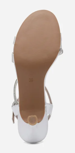 CLOU, Sandaletter