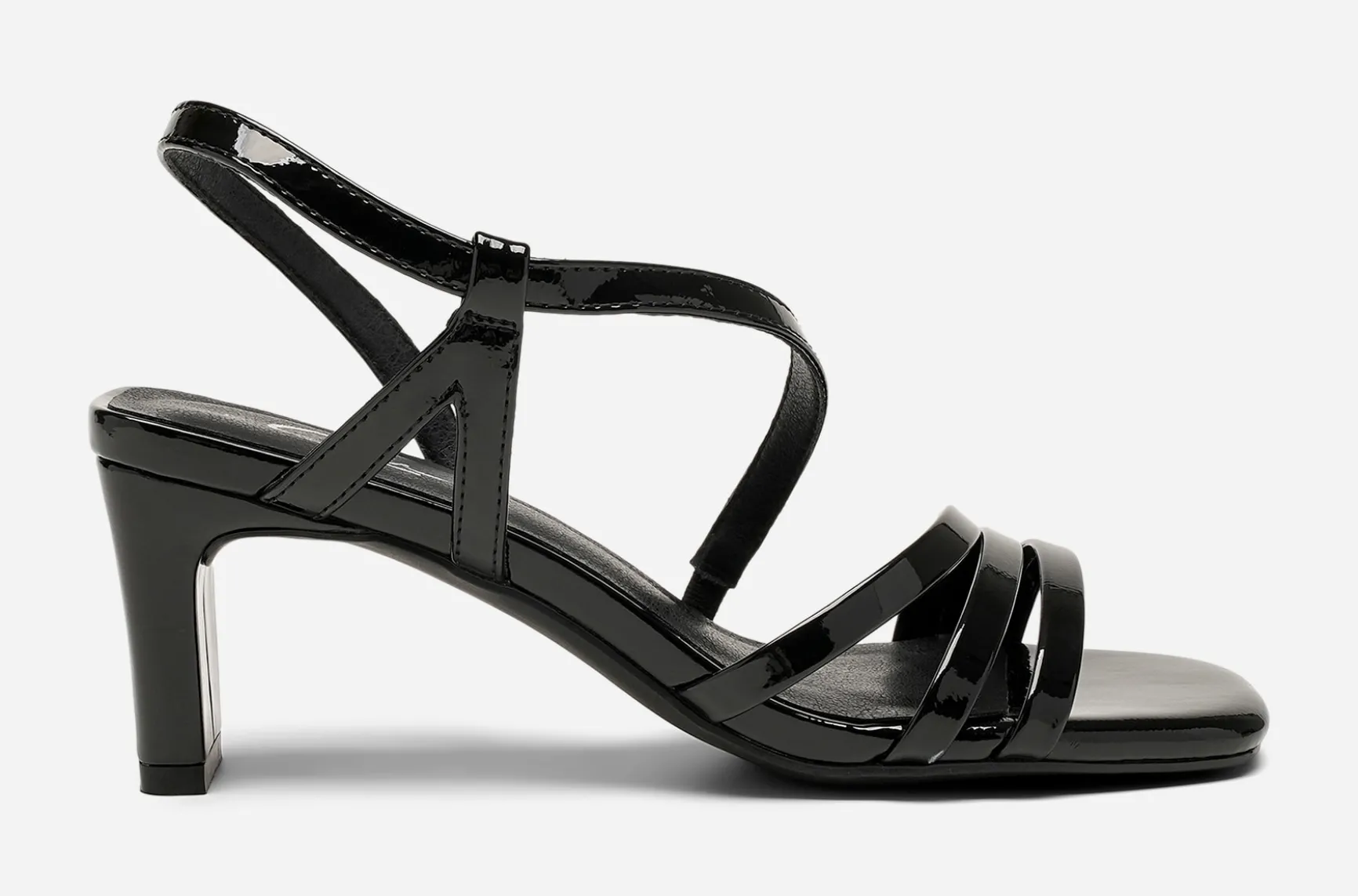 CLOU, Sandaletter med remmar