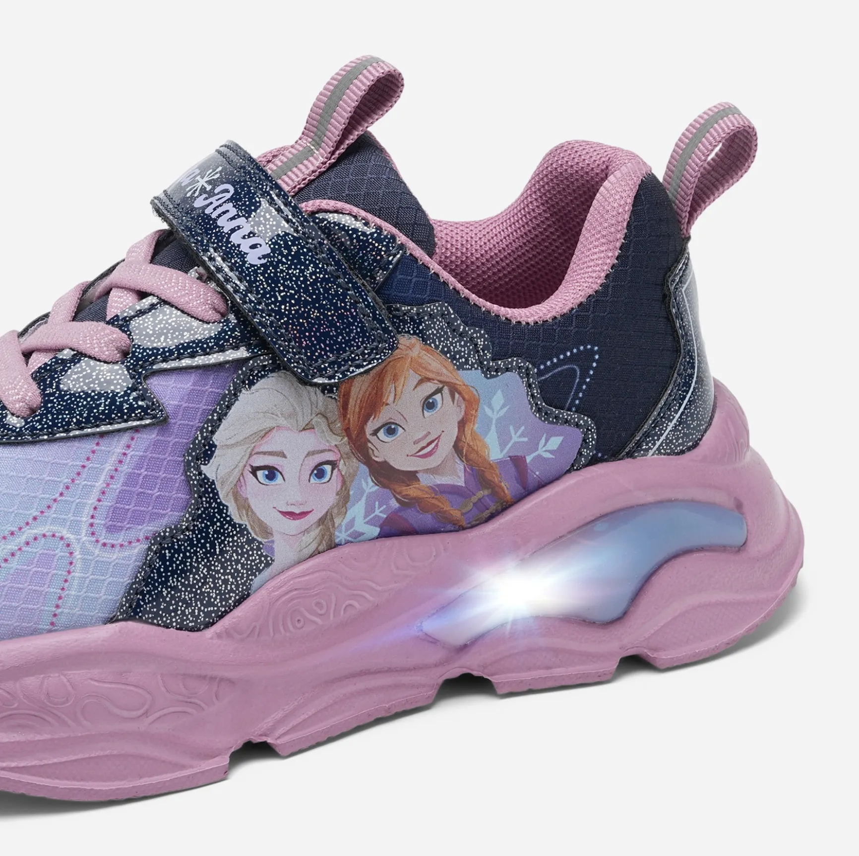 FROZEN, Blinkande sneakers