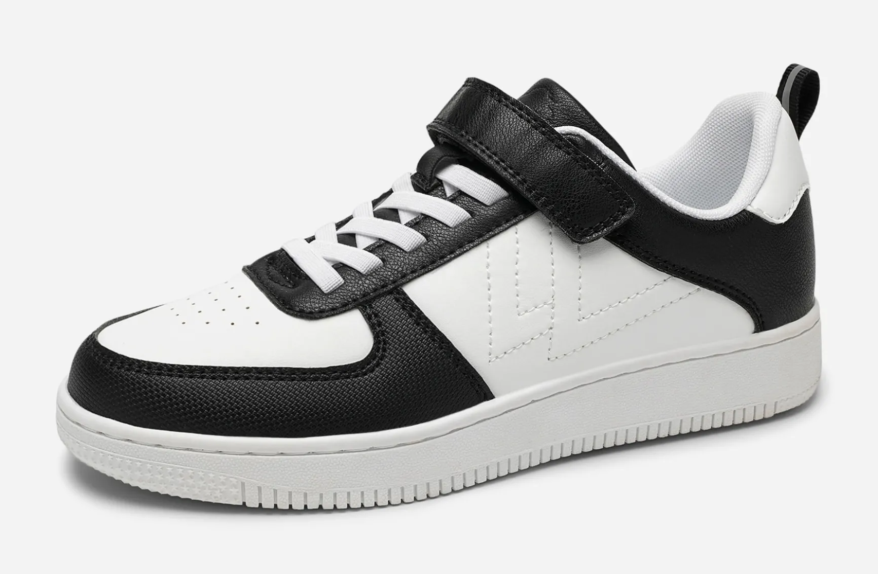 LEJON, Sneakers