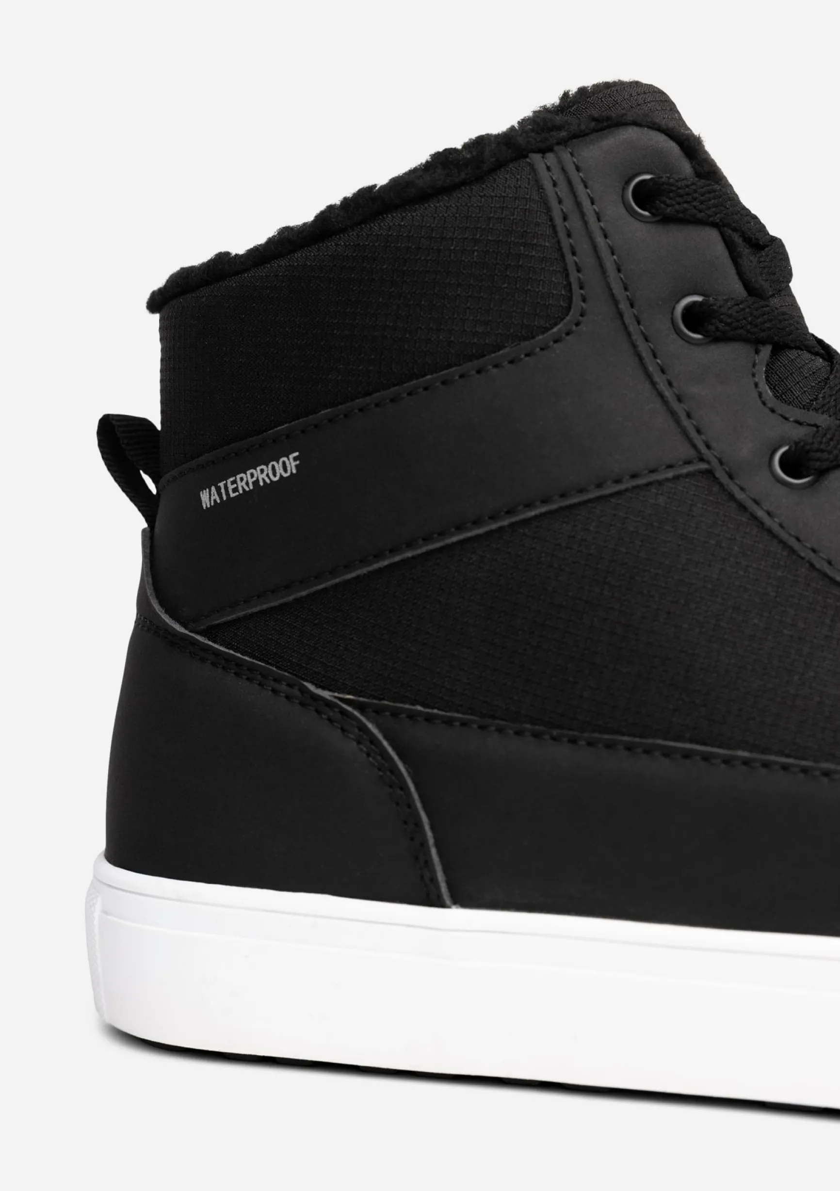 LEJON, Varmfodrade höga sneakers waterproof