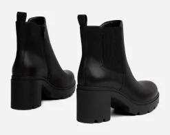 VOX, Boots