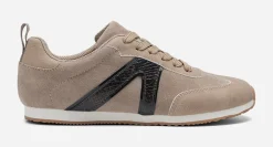 VOX, Sneakers