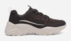 VOX, Sneakers