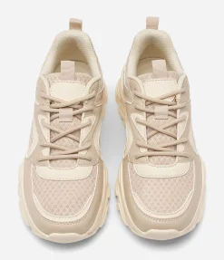 VOX, Sneakers