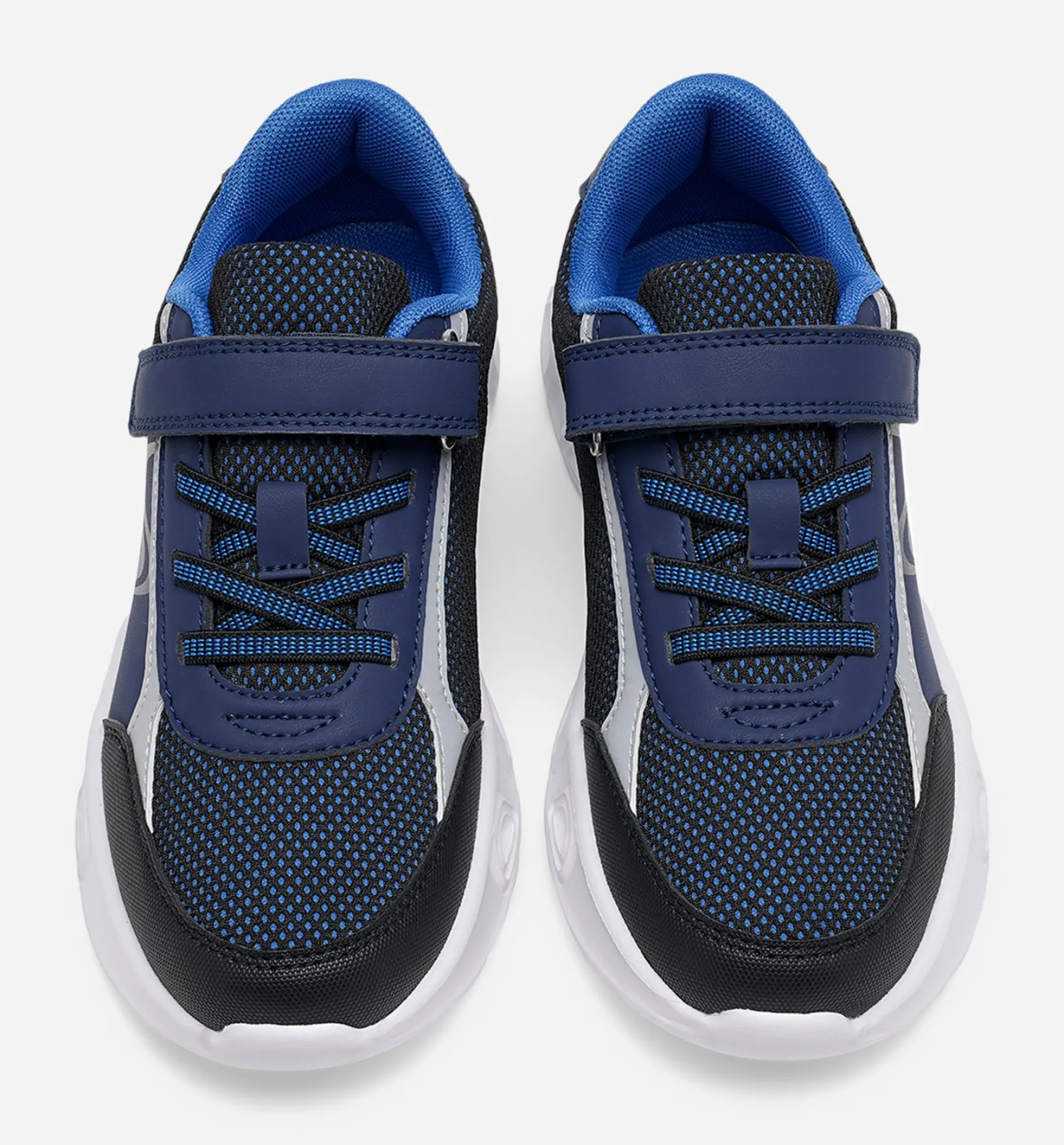 ZACK, Blinkande sneakers